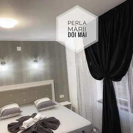 Casa Perla Marii 招待所 3*